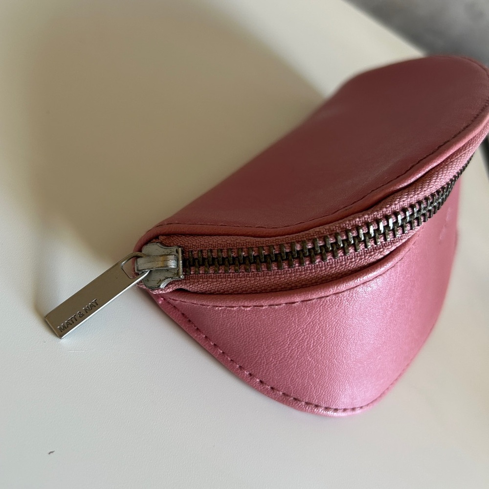 Matt & Nat Solar sunglasses Case ~ vintage - Picture 3 of 7
